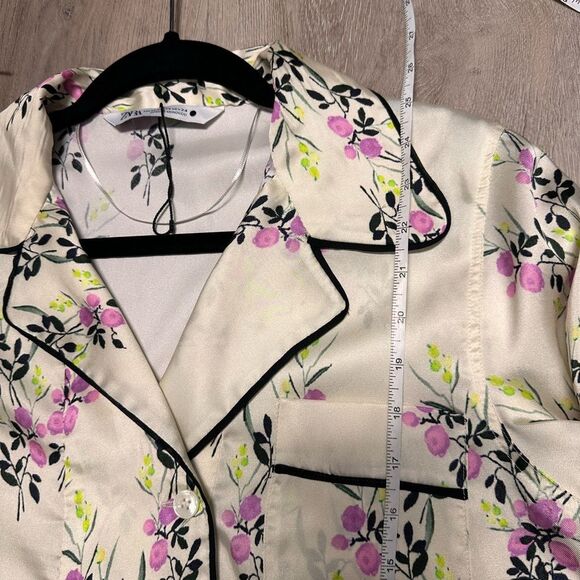 Zara Ecru printed piped floral button down shirt NWOT - Picture 10 of 14
